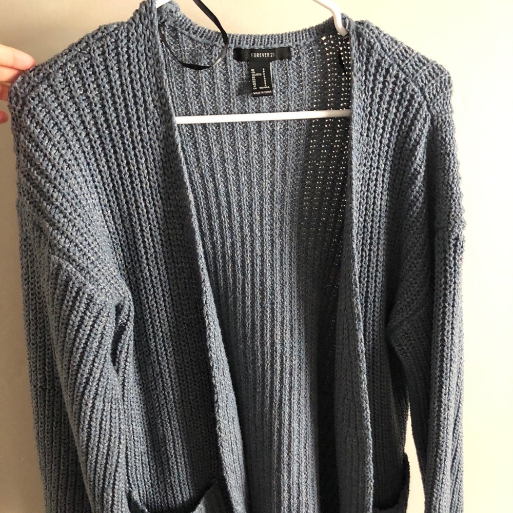 Blueish Grey cardigan from forever21.✨